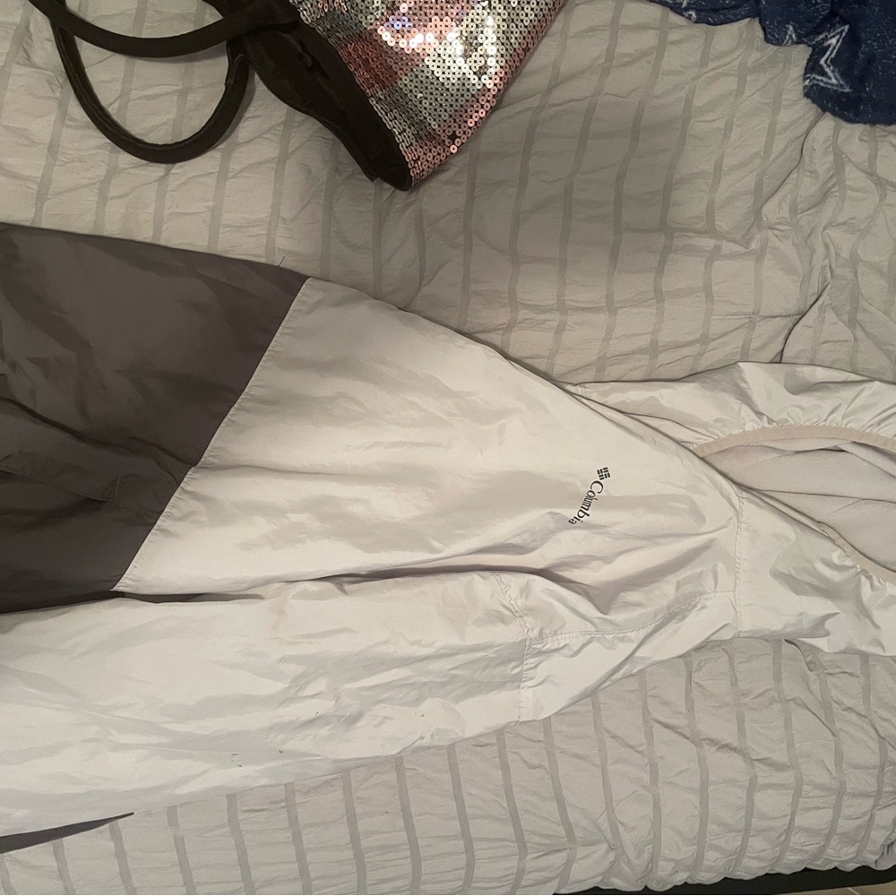 Columbia Two-Tone Gray and White rain coat
